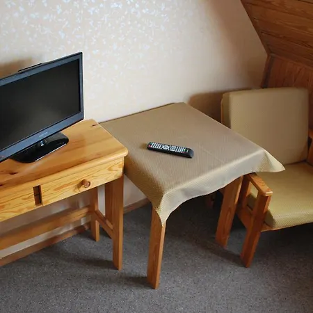 Bed & Breakfast Jabloniowy Dworek Kociewie 3*