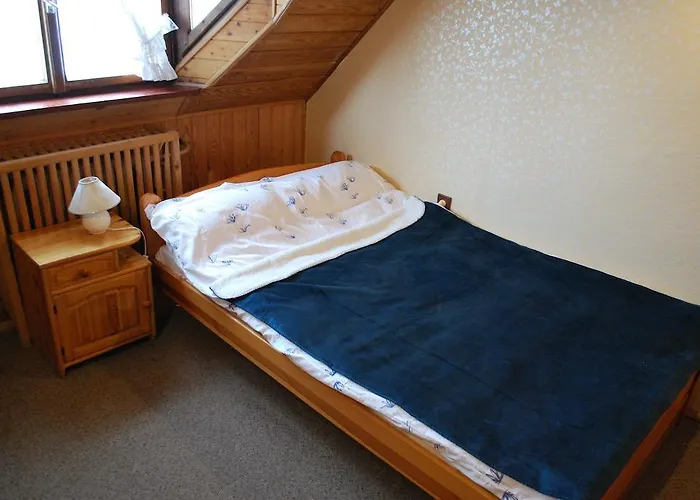 Jabloniowy Dworek Kociewie Bed & Breakfast 3*