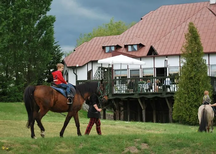 Bed & Breakfast Jabloniowy Dworek Kociewie